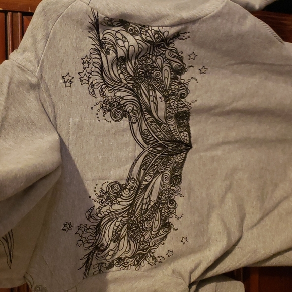 Red Marc Ecko cropped hoodie - Picture 5 of 5